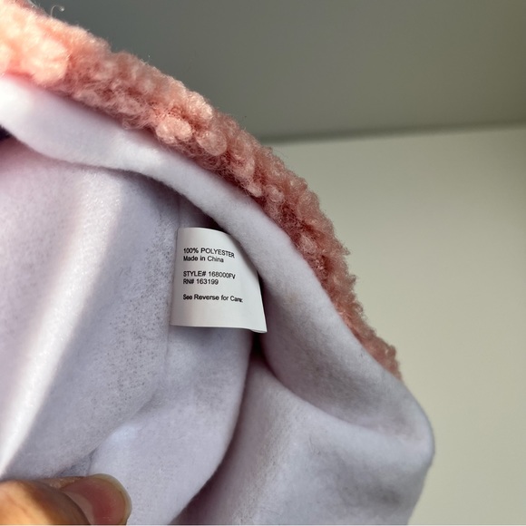 Teddy Bear beanie hat - Picture 4 of 8